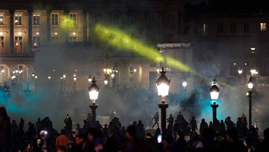 DAS MENSCHLICHE GESETZ UND DAS GÖTTLICHE GESETZ. ÜBER EIN KÜRZLICH ERSCHIENENES MANIFEST [CONSPIRATIONNISTE]