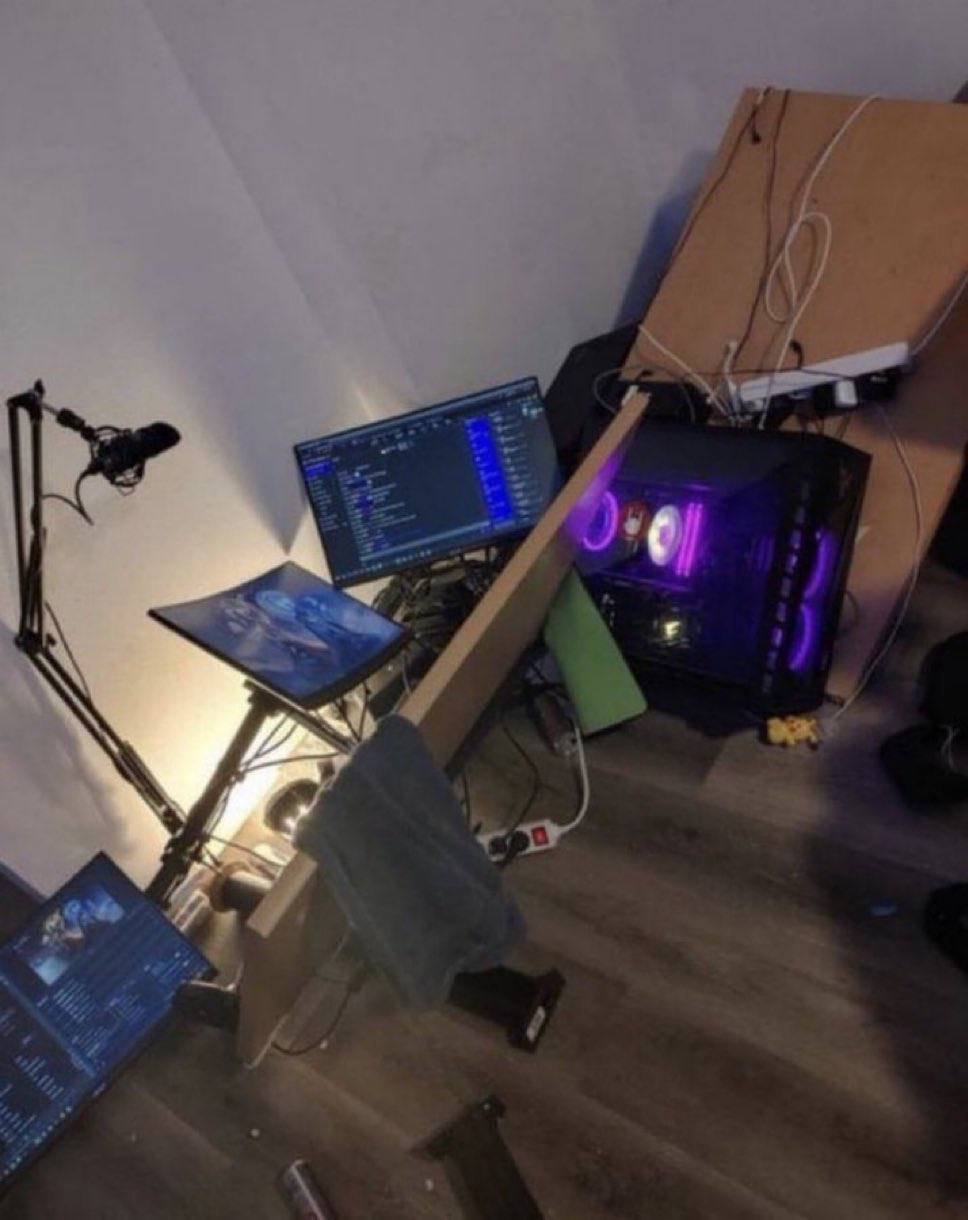 Macabre liturgies of the end of empire